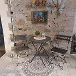 Zu Den Weinbergen Apartment