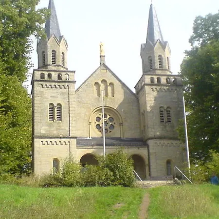 Zu Den Weinbergen Apartment